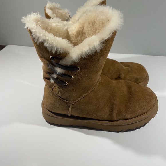 UGG
Constantine Genuine Shearling Lined Boot - Picture 9 of 10